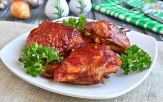 Calorie content of chicken thighs Chicken thigh without skin in the oven calorie content