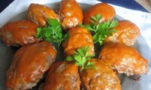 Lazy cabbage rolls in a slow cooker