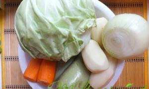 Reteta de tocanita de legume: reguli de baza si cateva sfaturi